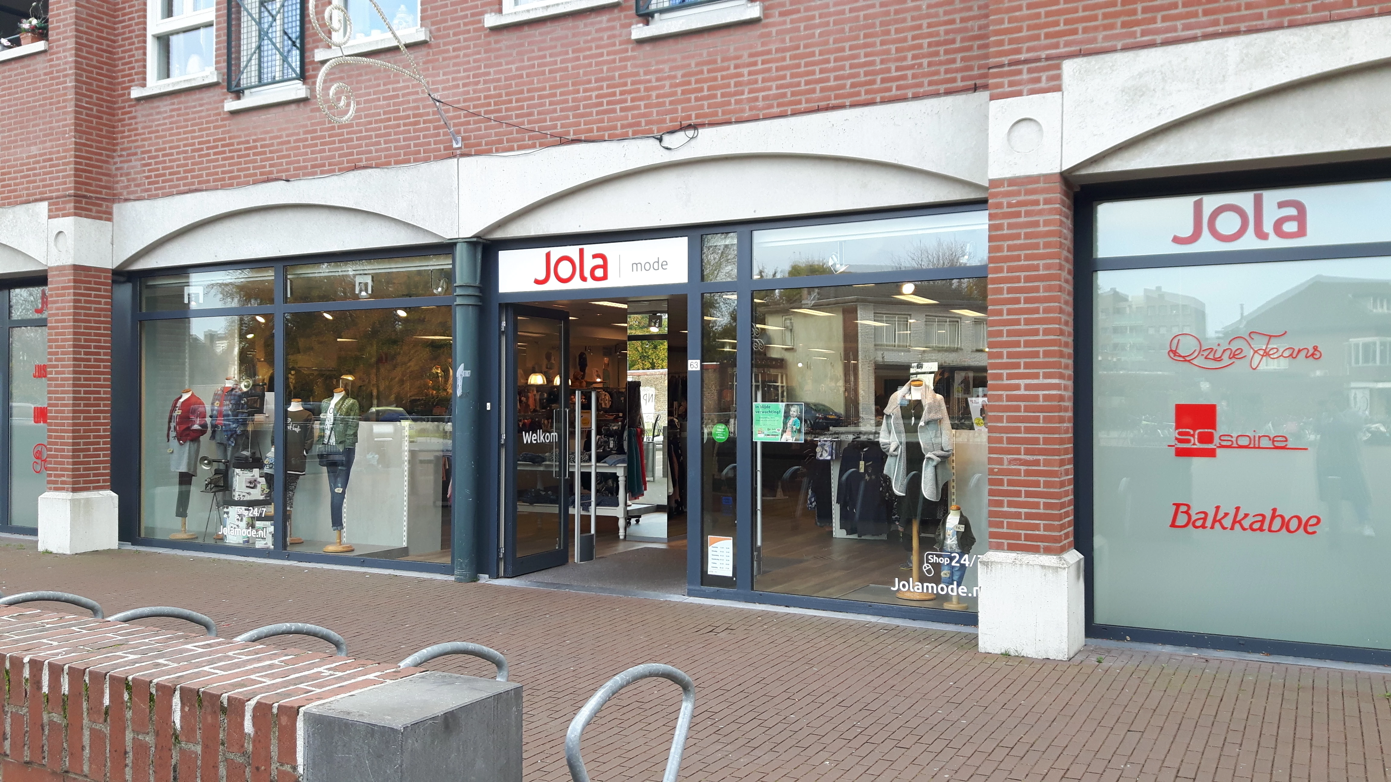 Treinstation Omhoog gaan Blijven Rijen - Winkels - Jola Mode - Jola Mode